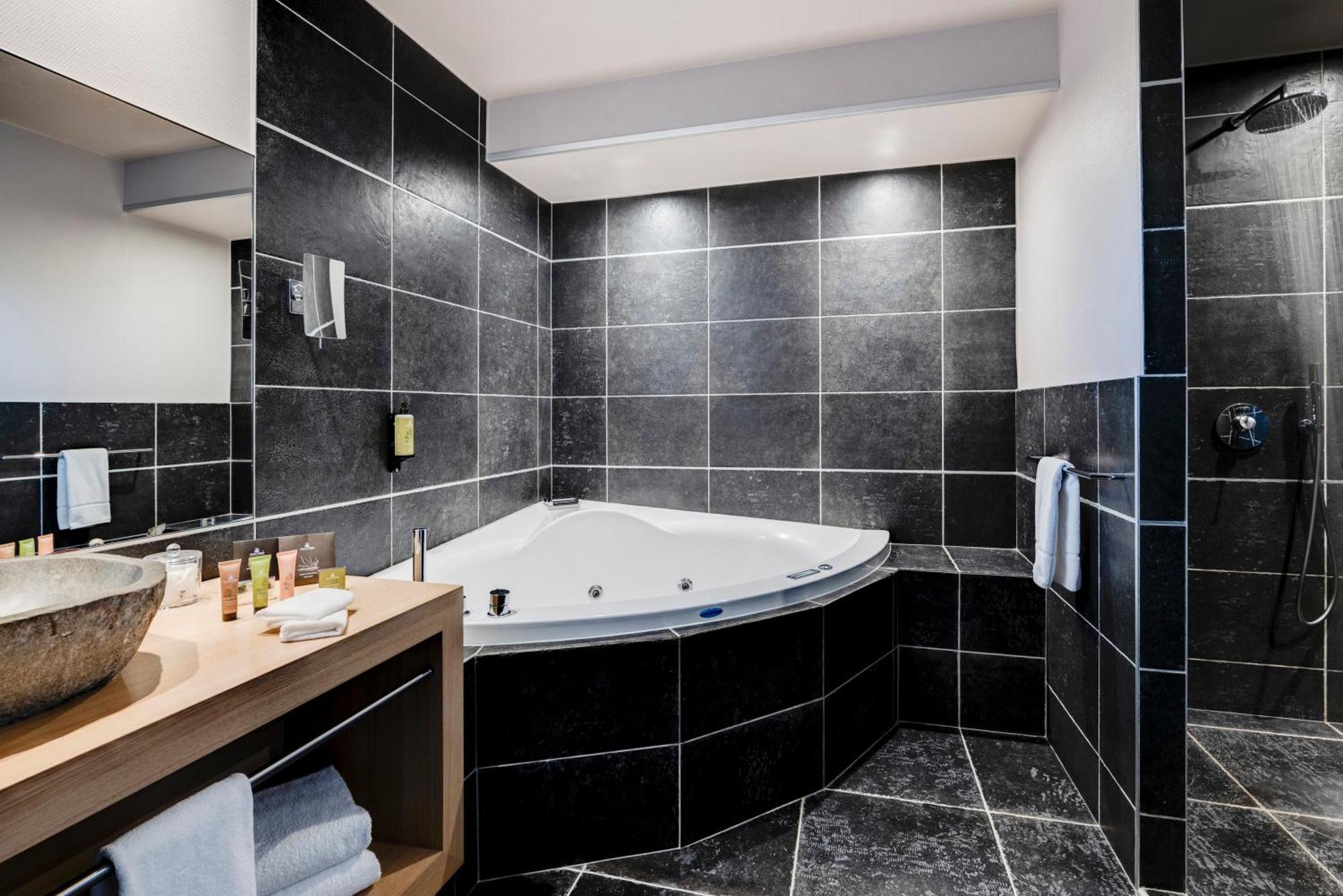Hotel Chateau Des Avenieres