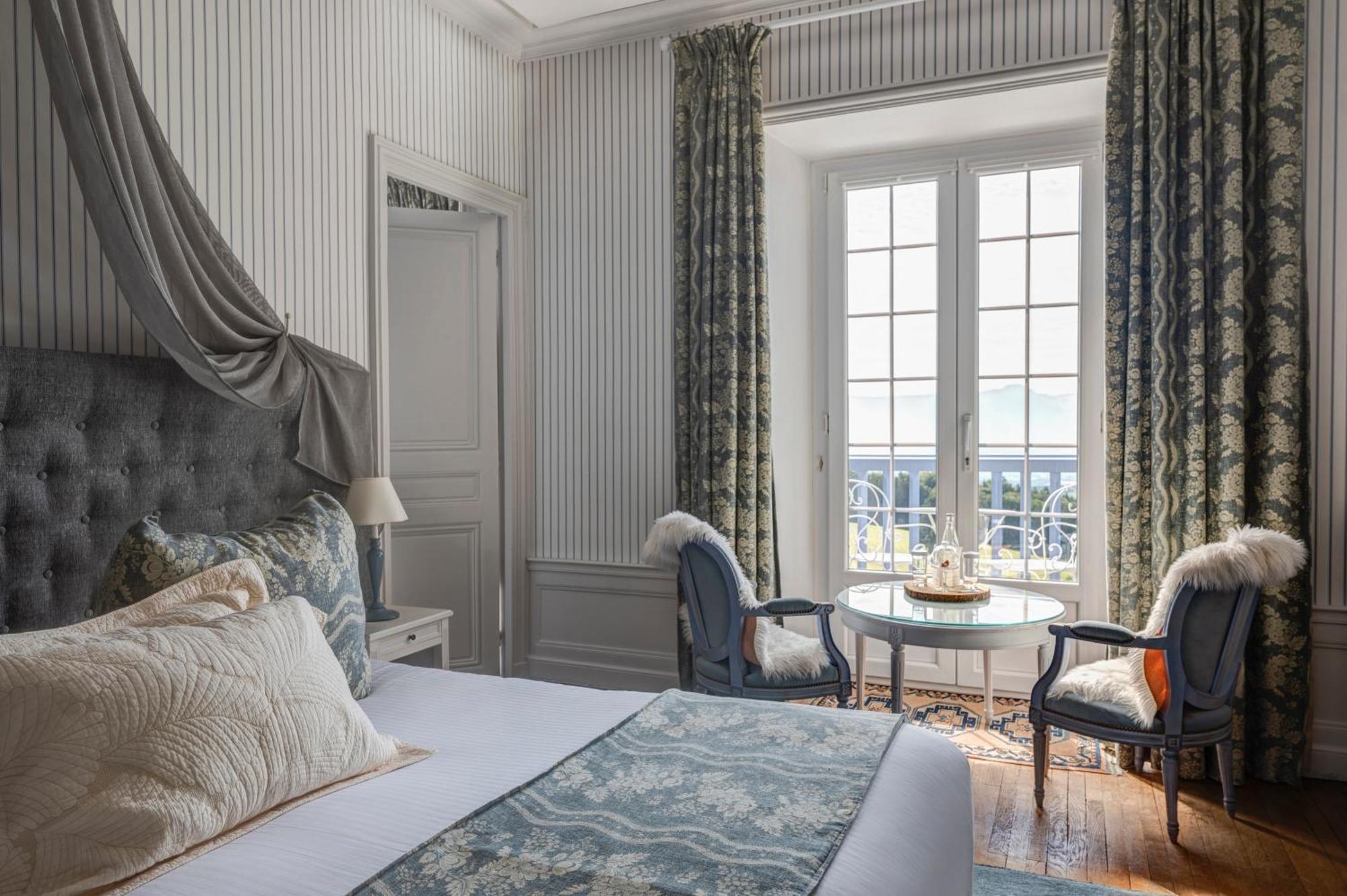 Chateau Des Avenieres 4*